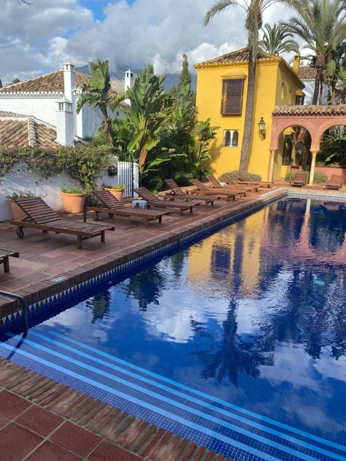 Pueblo Andaluz Marbella Club Btq Apt Apartment Bagian luar foto