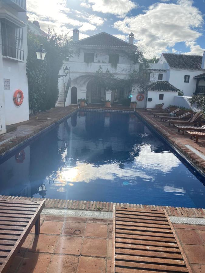 Pueblo Andaluz Marbella Club Btq Apt Apartment Bagian luar foto